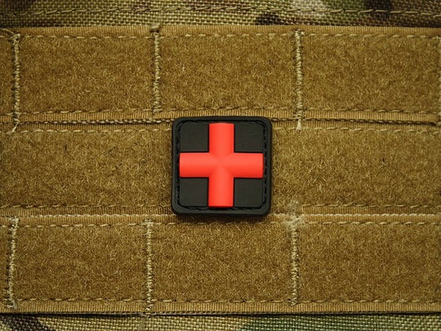 NAVY SEALS RED CROSS CRUSADER SHIELD MILITARY MILSPEC DESERT CAMO VELCRO PATCH_velcro backing patch, JL-P026