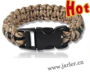 paracord survival bracelet